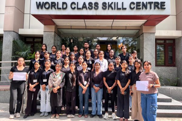 WCSC में ब्यूटीशियन कोर्स: युवाओं के लिए आत्मनिर्भरता का नया रास्ता